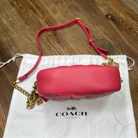 New ~ Coach Small Camera Bag With Quilting Watermelon Brass  Soft Calf Leather - Picture 8 of 9